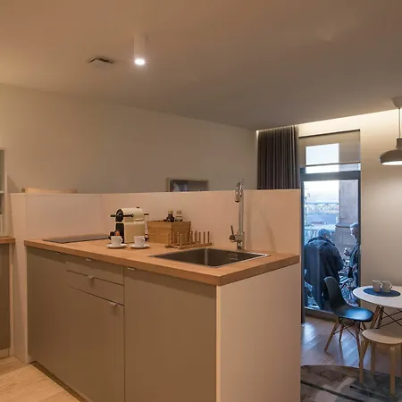 Apartment Feel Codecal *