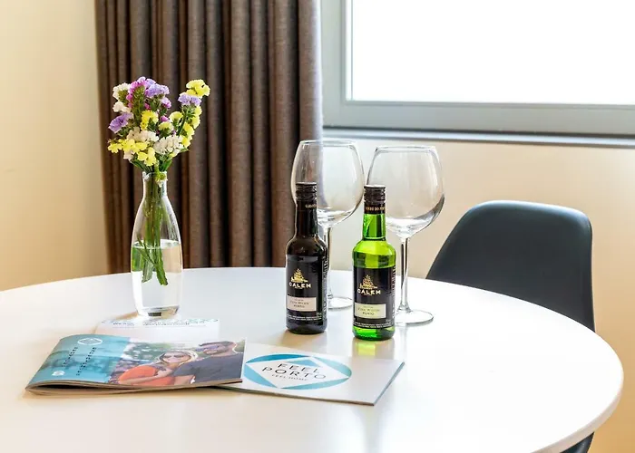 필 코데칼 아파트먼트 아파트 *