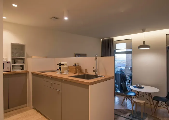 아파트 필 코데칼 아파트먼트 *