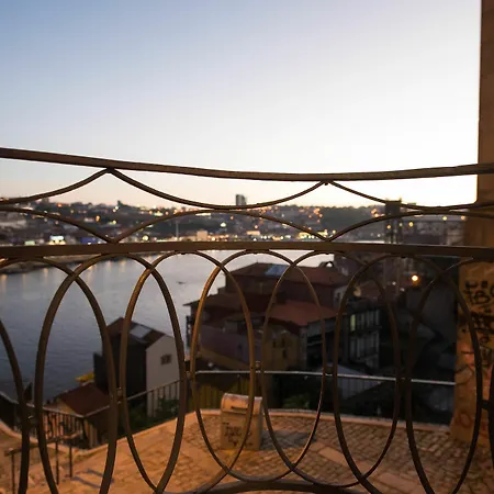 Feel Codecal 公寓 *